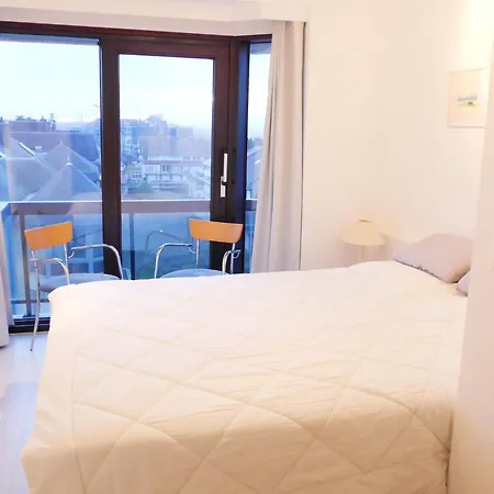 아파트 Modern Near Shore, Cleaning Included 니우포르트